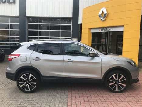 Nissan Qashqai - 1.2 Tekna Leder/Navi/Camera/Panoramadak/ACTIEPRIJS - 1