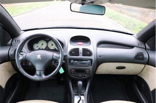 Peugeot 206 - 1.6-16V Roland Garros automaat leder climate control panoramadak trekhaak - 1