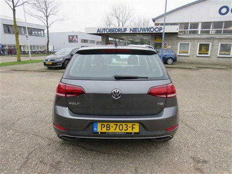 Volkswagen Golf - 1.0 TSI Comfortline Facelift model, ACC, LED, Groot Navi 2x PDC AANBIEDING - 1