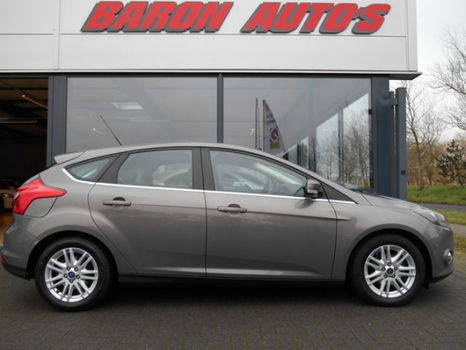 Ford Focus - 1.0 EcoBoost Lease Titanium - 1