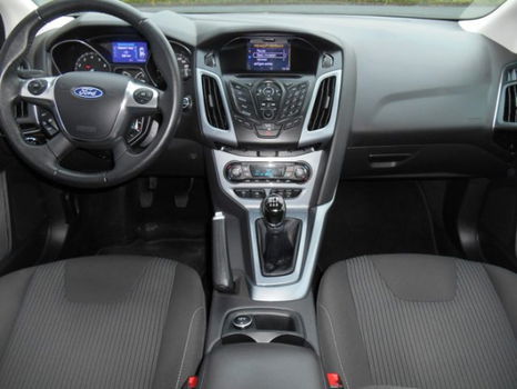 Ford Focus - 1.0 EcoBoost Lease Titanium - 1