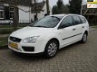 Ford Focus Wagon - 1.6 TDCI Champion - 1 - Thumbnail