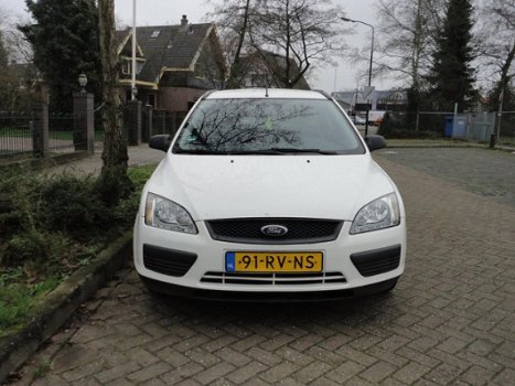 Ford Focus Wagon - 1.6 TDCI Champion - 1