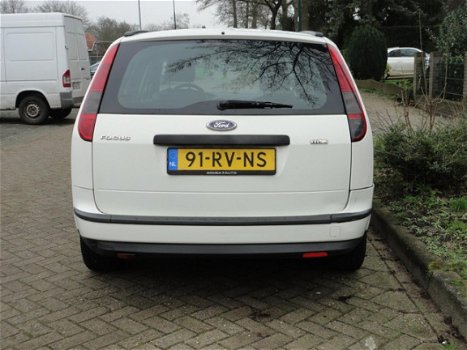 Ford Focus Wagon - 1.6 TDCI Champion - 1