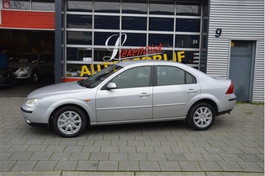Ford Mondeo - 1.8-16V First Edition Airco I Trekhaak - 1