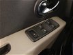 Dacia Lodgy - 1.2 TCe Prestige 7p. EERSTE EIGENAAR NAVI LM VELGEN TREKHAAK TEL AIRCO PARKEERSENSOR - 1 - Thumbnail