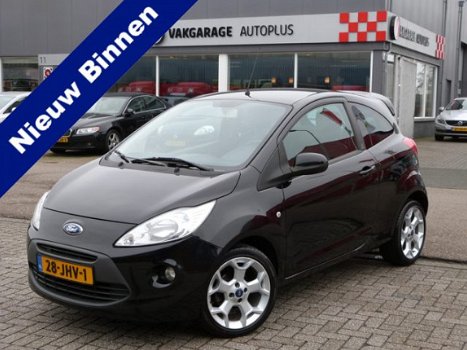 Ford Ka - 1.2 Titanium Sport-Connect , Full options, Zeer nette auto - 1