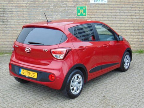 Hyundai i10 - 1.0i Premium | Navi | Climate & Cruise control | Bluetooth | Parkeersensoren | 1e Eige - 1