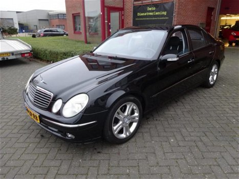 Mercedes-Benz E-klasse - 240 Avantgarde Airco Boekje, s N.a.p Apk.13.2-2021 - 1