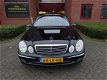 Mercedes-Benz E-klasse - 240 Avantgarde Airco Boekje, s N.a.p Apk.13.2-2021 - 1 - Thumbnail