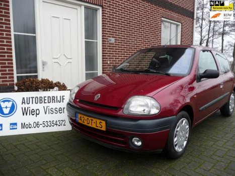 Renault Clio - 1.6 RT - 1