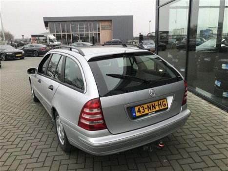 Mercedes-Benz C-klasse Combi - 180 K. Classic PDC 2X * Navi * NAP * Trekhaak - 1