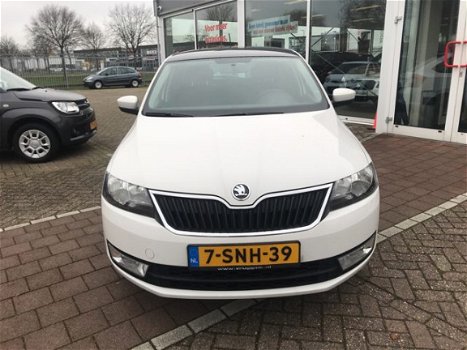 Skoda Rapid Spaceback - 1.2 TSI Greentech Elegance Businessline Pro Navigatie, parkeersensoren, lich - 1