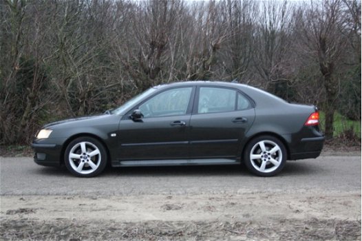 Saab 9-3 Sport Sedan - 2.0t Vector SEDAN/LEDER-INT /AIRCO / GOED ONDERHOUDEN - 1