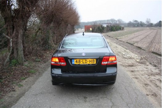 Saab 9-3 Sport Sedan - 2.0t Vector SEDAN/LEDER-INT /AIRCO / GOED ONDERHOUDEN - 1