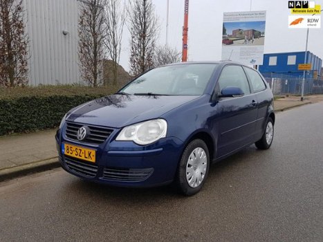 Volkswagen Polo - 1.9 TDI Comfortline - 1