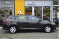 Renault Mégane Estate - 1.2 TCe 115 Authentique | Airco | Bluetooth | Cruise control | 1500KG trekge - 1 - Thumbnail