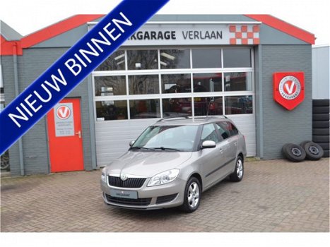 Skoda Fabia Combi - 1.2 TSI Elegance Wnterbanden aanwezig - 1