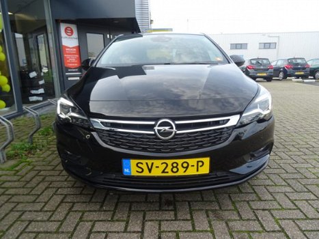 Opel Astra - 1.4T 150pk Innovation: ECC - LED - NAVI - AGR STOELEN - TELEFOON - LMV - CAMERA - DAB - 1