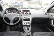 Peugeot 308 SW - 1.6 HDiF X-Line Euro 4 airco, radio cd speler, elektrische ramen, trekhaak, apk tot