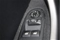 Peugeot 308 SW - 1.6 HDiF X-Line Euro 4 airco, radio cd speler, elektrische ramen, trekhaak, apk tot - 1 - Thumbnail