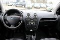 Ford Fusion - 1.4-16V Champion airco, radio cd speler, elektrische ramen - 1 - Thumbnail