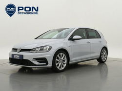 Volkswagen Golf - 1.0 TSI Comfortline Business R-line 81 kW / 110 pk / Navigatie / Stoelverwarming /