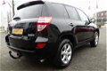 Toyota RAV4 - 2.0 VVTi AWD Executive Business Airco, Navigatie & Trekhaak - 1 - Thumbnail