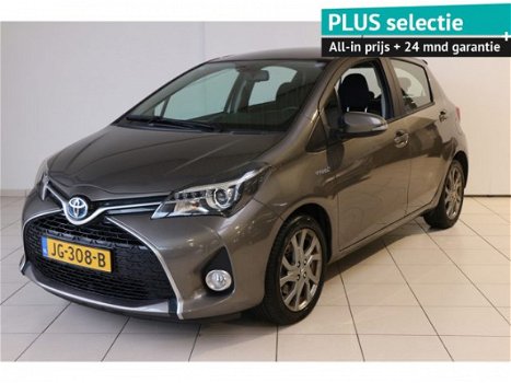 Toyota Yaris - 1.5 Hybrid Dynamic Navigatie|Parkeercamera | Keyless enty - 1