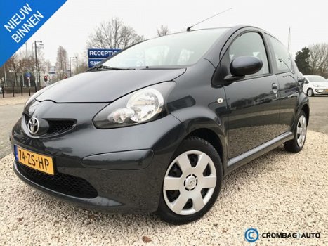 Toyota Aygo - 1.0i-12V 5DR AIRCO ELECTR.RAMEN C.SLOT OP AFSTAND DEALER-ONDERHOUDEN MET ONDERHOUDSHIS - 1