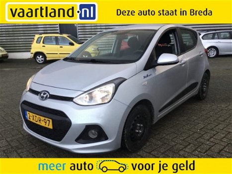 Hyundai i10 - 1.0i i-Motion Comfort [ Cruise Control Climate Control ] - 1