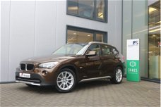 BMW X1 - sDrive18i Executive / Navigatie / Cruise Control