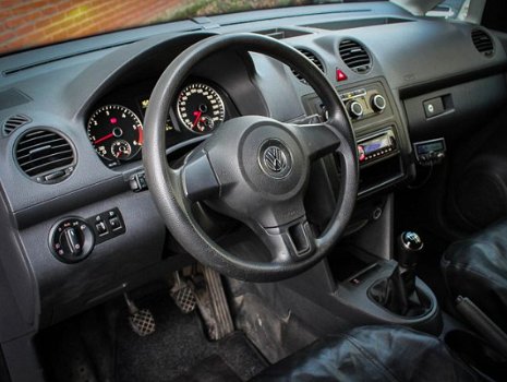 Volkswagen Caddy Maxi - 1.6 TDI Betonplex vloer / trekhaak / dakdragers - 1