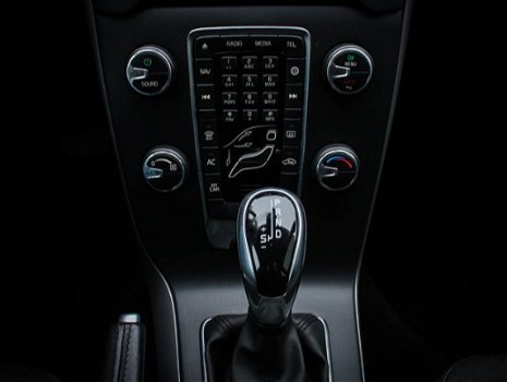 Volvo V40 Cross Country - 1.6 D2 Summum automaat / Navigatie - 1