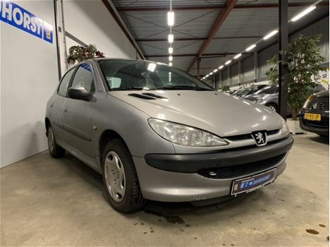 Peugeot 206 - 1.4 X-line - 1