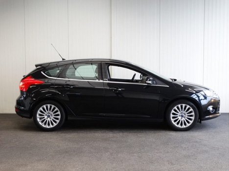 Ford Focus - 1.6 TI-VCT 125pk 5-deurs First Edition - 1