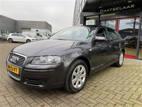 Audi A3 Sportback - 1.6 Ambiente pannodak - 1