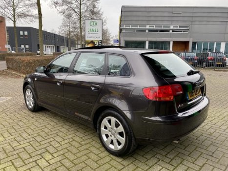 Audi A3 Sportback - 1.6 Ambiente pannodak - 1