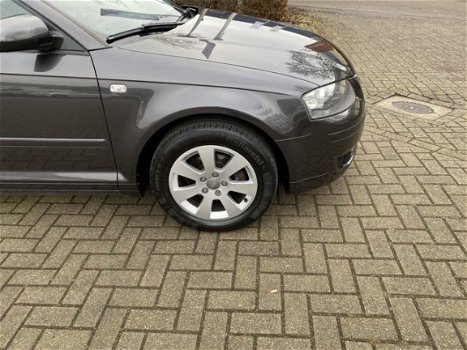 Audi A3 Sportback - 1.6 Ambiente pannodak - 1