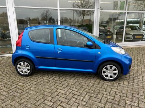 Peugeot 107 - 1.0-12V Sublime 5drs, Airco, Radio/cd, All Wheater banden - 1