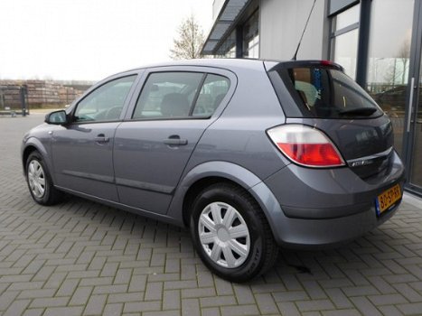 Opel Astra - 1.4 Business 5drs. Airco, Meeneemprijs - 1