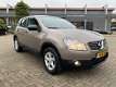 Nissan Qashqai - 1.6i 16V VISIA LOOK | RIJKLAARPRIJS | TREKHAAK | DEALERONDERHOUDEN - 1 - Thumbnail