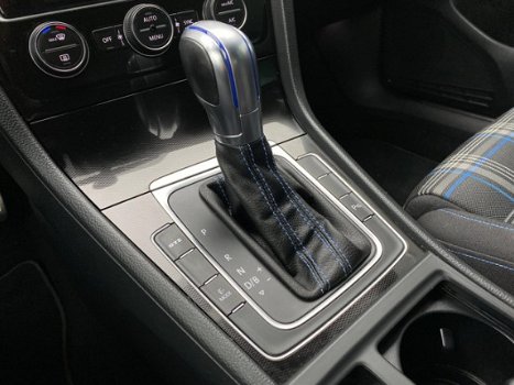 Volkswagen Golf - 1.4 TSI GTE Aut. Navi, Sport, Climate, LM velg, Stuurbed, Prem Audio - 1