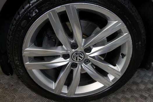 Volkswagen Golf Variant - 1.4 TSI DSG HIGHLINE / PANO / 18 INCH / XENON - 1