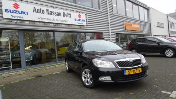 Skoda Octavia Combi - 1.6 TDI Greentech Ambition Business Line trekhaak airco - 1