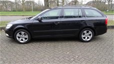 Skoda Octavia Combi - 1.6 TDI Greentech Ambition Business Line trekhaak airco