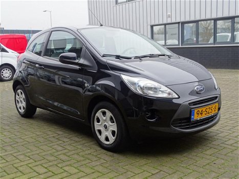 Ford Ka - 1.2 69pk Cool & Sound; Airco; centr. vergr; Radio CD - 1