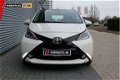 Toyota Aygo - 1.0 VVT-i x-play Automaat - 1 - Thumbnail