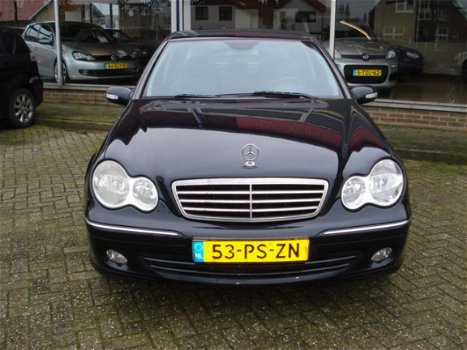 Mercedes-Benz C-klasse - 2.2 CDI C200 SEDAN airco - 1