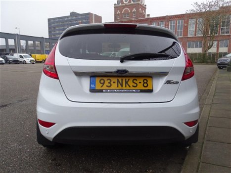 Ford Fiesta - 1.6 120pk 5D - 1